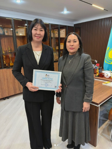 “Алтын тұғыр” математикалық олимпиадасының облыстық кезеңіне Темірбек Қожакеев атындағы № 39 жалпы білім беретін мектеп гимназиясының бастауыш сынып мұғалімі Ниетбаева Феруза Рамазанқызы қатысып, ІІІ дәрежелі дипломмен марапатталды.